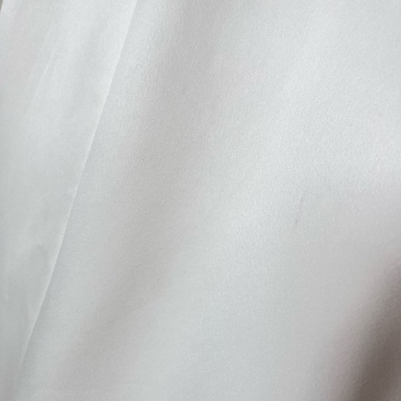 Bronx and Banco Paros‎ Gown in White - Picture 14 of 16